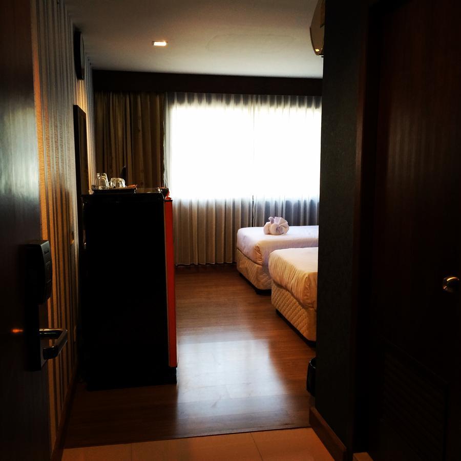 Iraqi Hotel Makkasan Екстериор снимка