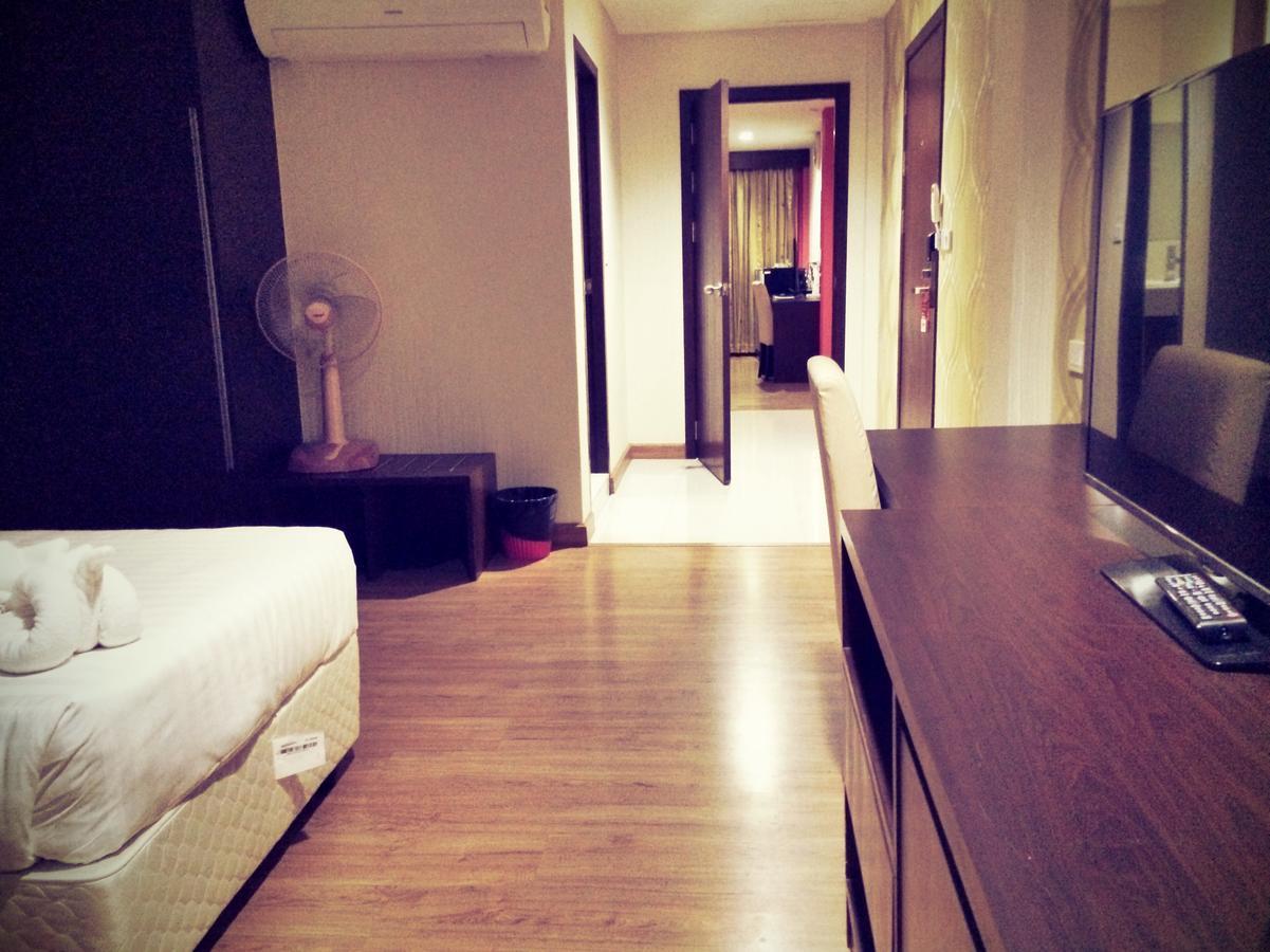 Iraqi Hotel Makkasan Екстериор снимка