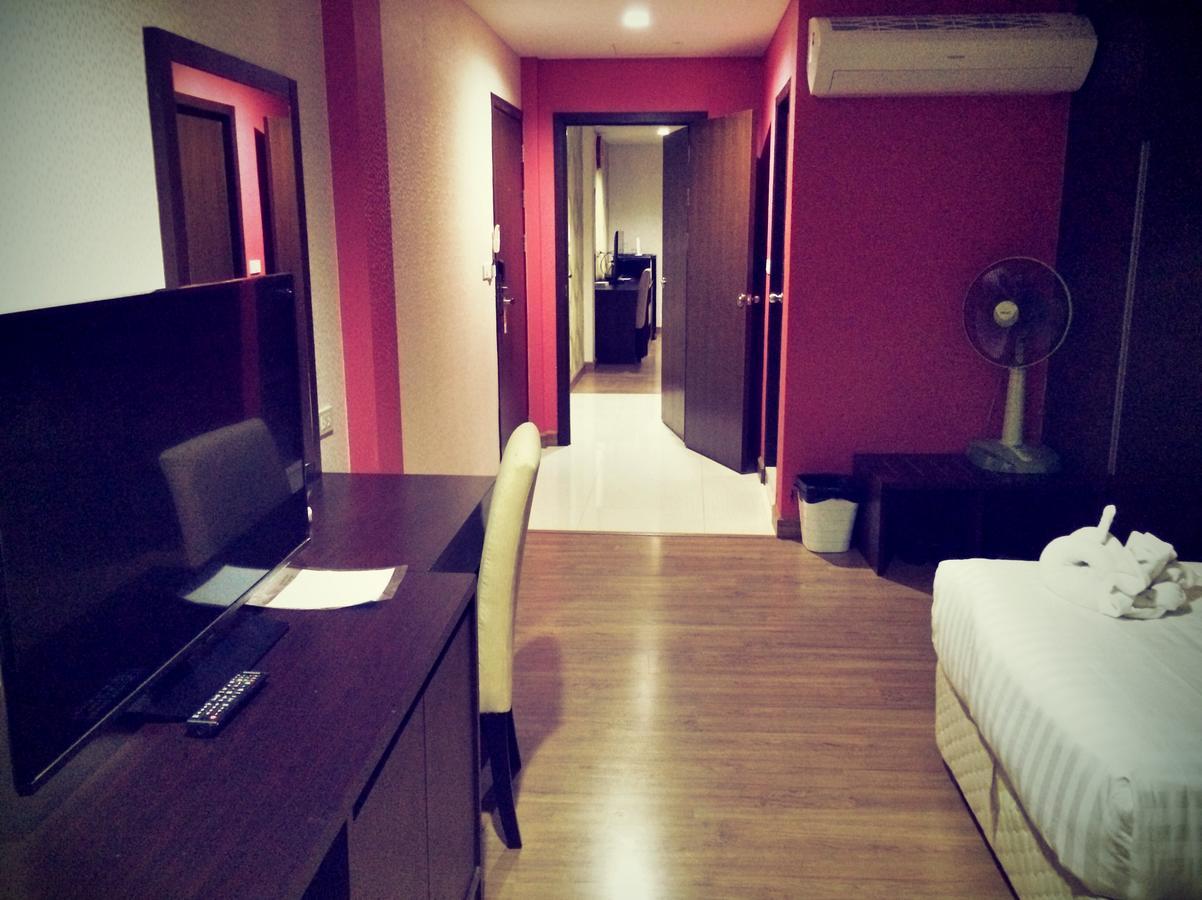 Iraqi Hotel Makkasan Екстериор снимка